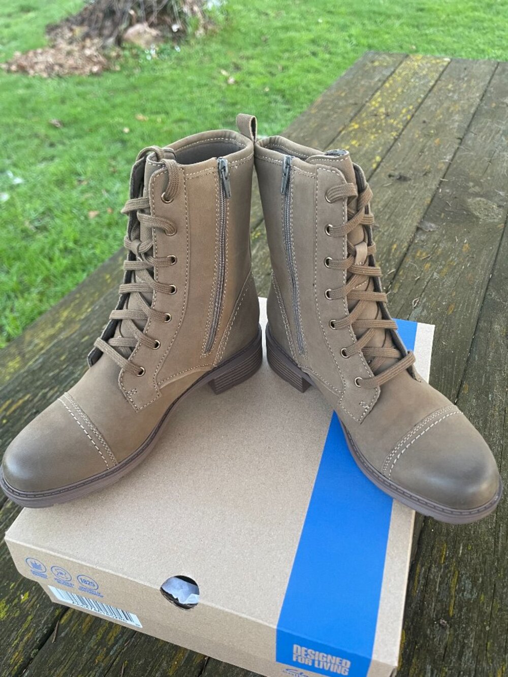 Clarks Collection Leather Lace-Up Ankle Boots - Hearth Maye Olive Green Size 9